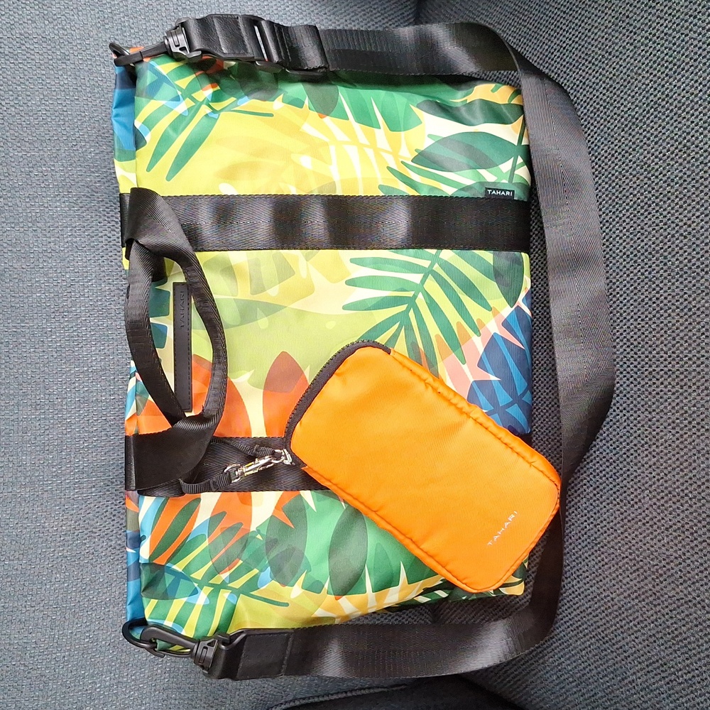 Tahari Multicolor Leaf Print Laptop Bag